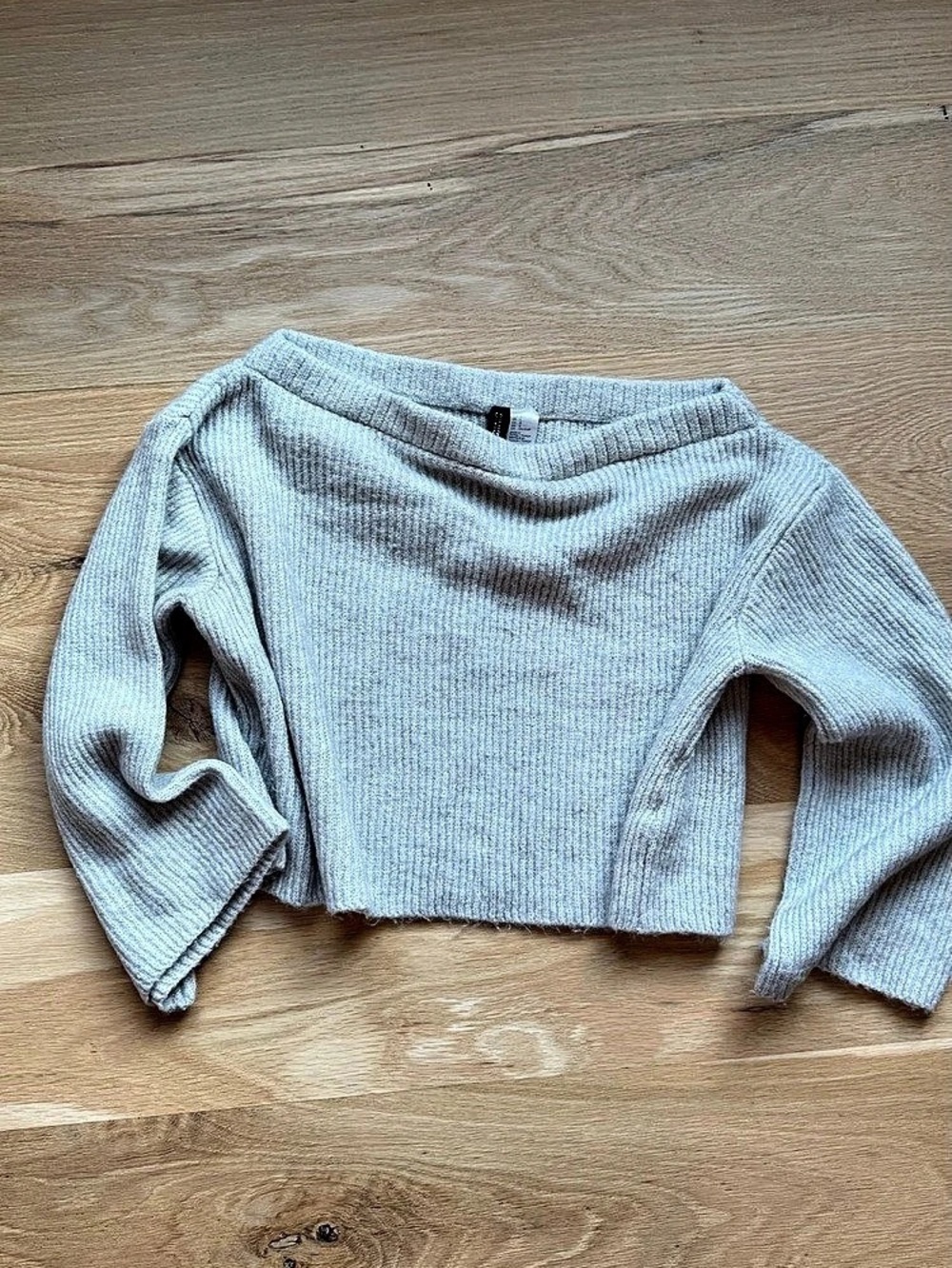 H&M Cropped Crewneck Sweater in Gray Size XL